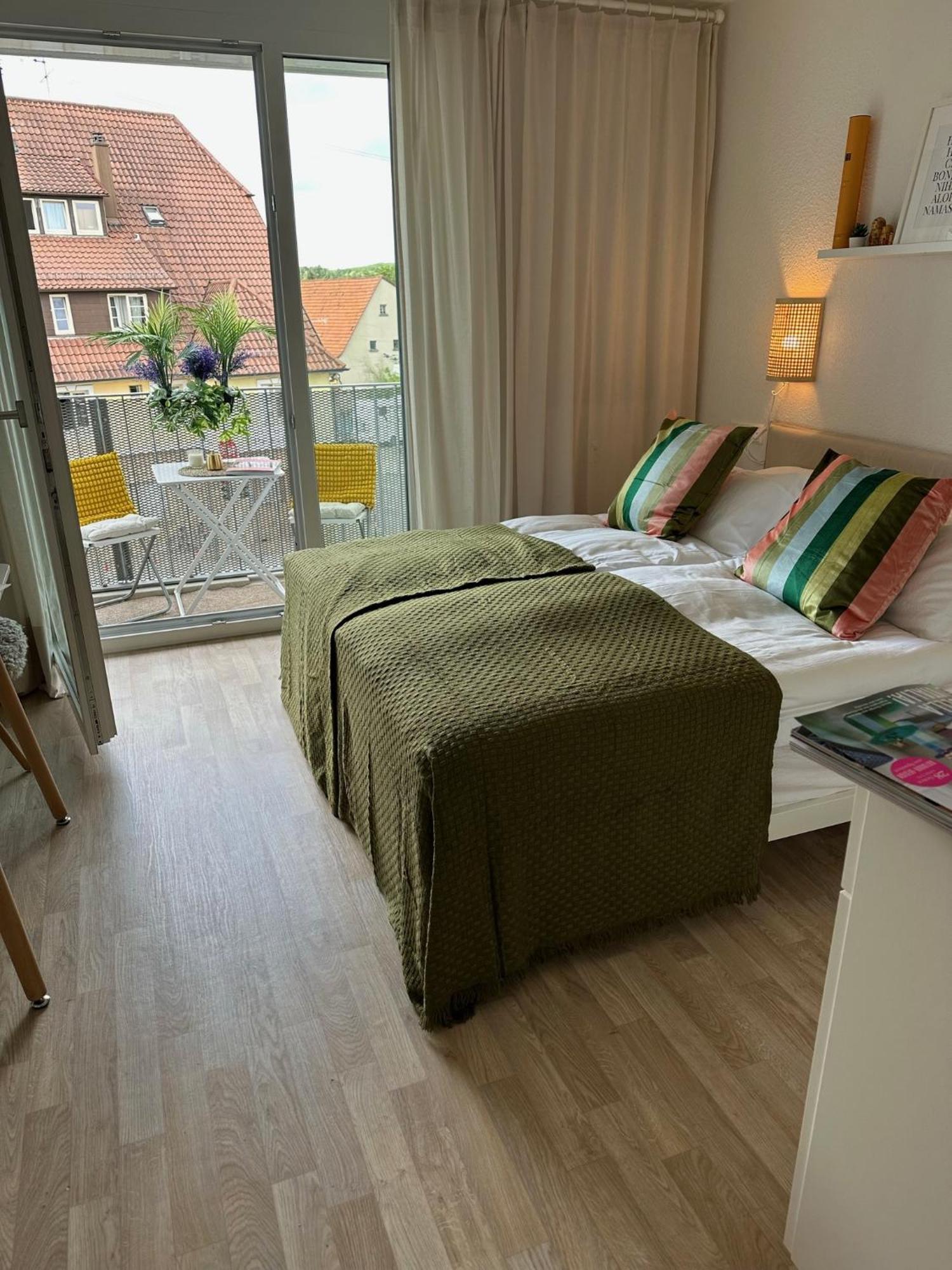 Komfortables, Barrierefreies Appartement Mit Sonnigem Balkon In Der Naehe Von Flughafen Und Messe 30 Leinfelden-Echterdingen Buitenkant foto